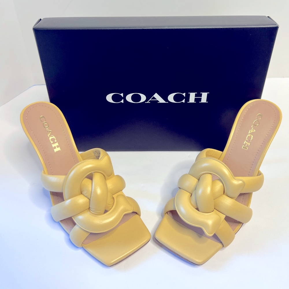 COACH Kellie square toe slip on sandal 💛💛